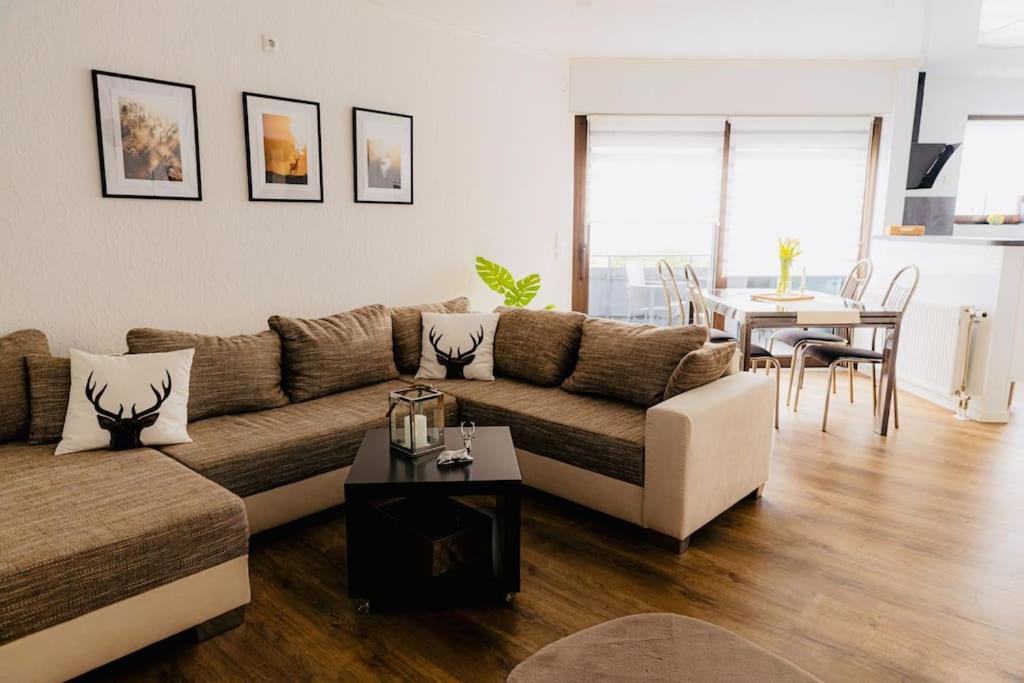 Wohnung Hirschhoehe Im Taunus Neu-Anspach Exterior foto